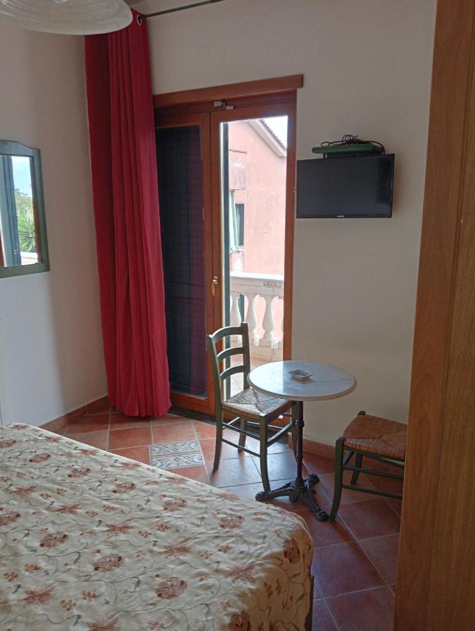 Hotel Sottovento Sant'Egidio del Monte Albino ภายนอก รูปภาพ