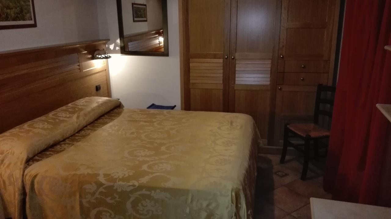 Hotel Sottovento Sant'Egidio del Monte Albino ภายนอก รูปภาพ