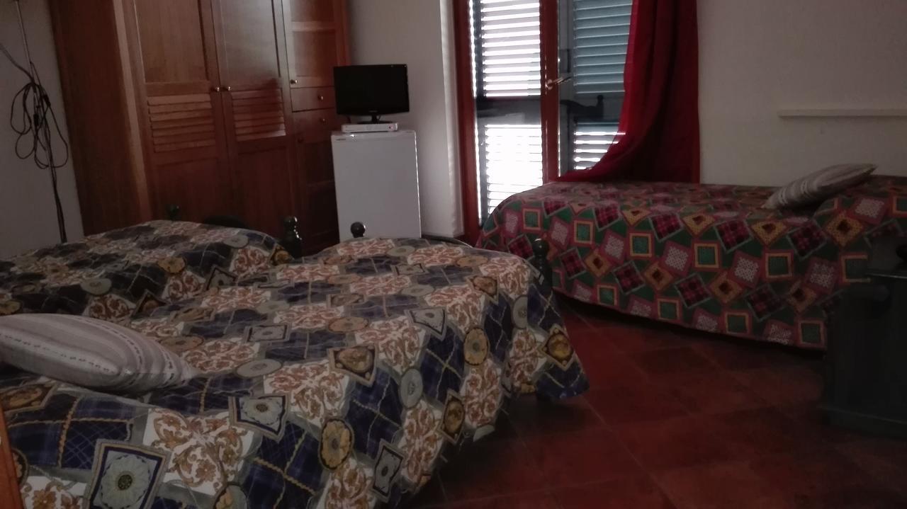 Hotel Sottovento Sant'Egidio del Monte Albino ภายนอก รูปภาพ