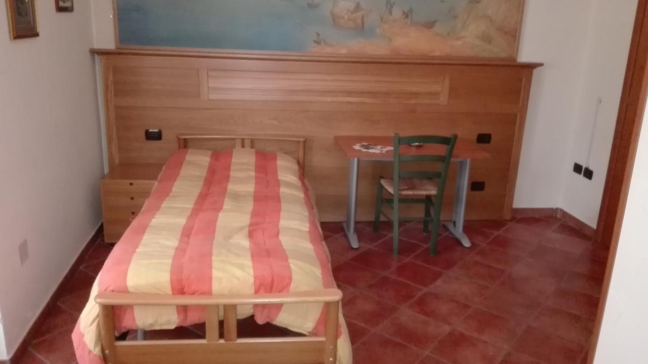 Hotel Sottovento Sant'Egidio del Monte Albino ภายนอก รูปภาพ