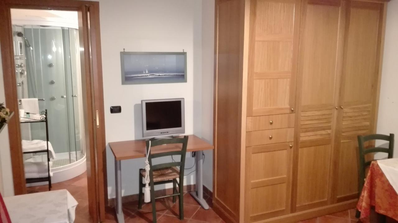 Hotel Sottovento Sant'Egidio del Monte Albino ภายนอก รูปภาพ