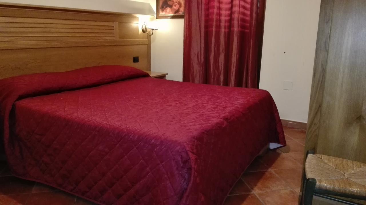 Hotel Sottovento Sant'Egidio del Monte Albino ภายนอก รูปภาพ